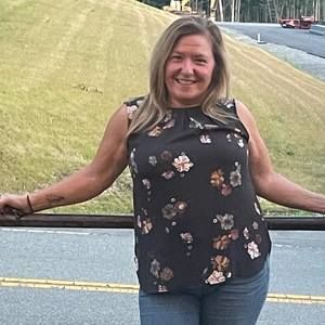 Meet your Posher, Lisa